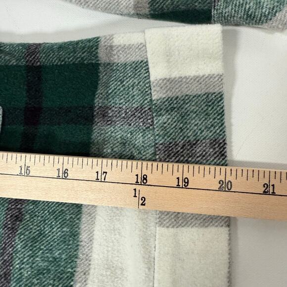 KUT Women’s Green Plaid Cropped Flannel Shirt Button Down Size Small - Picture 8 of 8